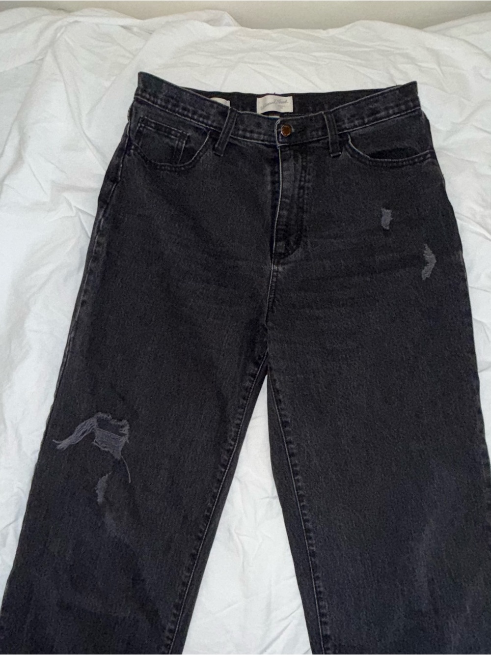 Universal Thread Black Vintage Straight Jeans